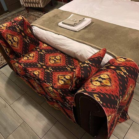 2 Op Terblanche Guesthouse Boksburg Εξωτερικό φωτογραφία