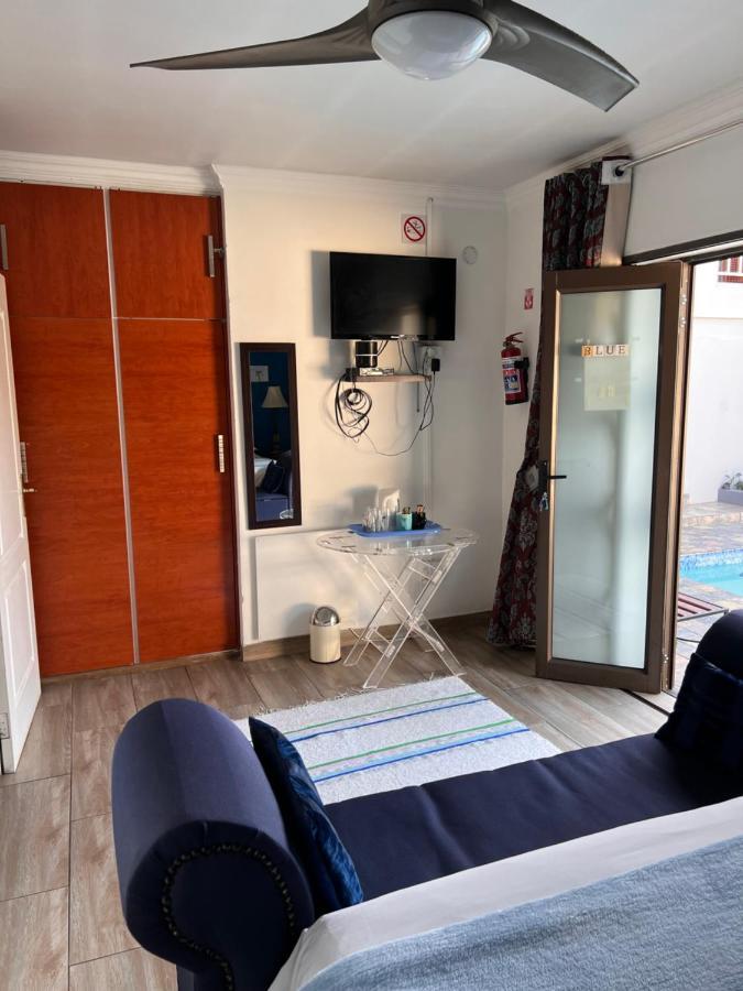 2 Op Terblanche Guesthouse Boksburg Εξωτερικό φωτογραφία