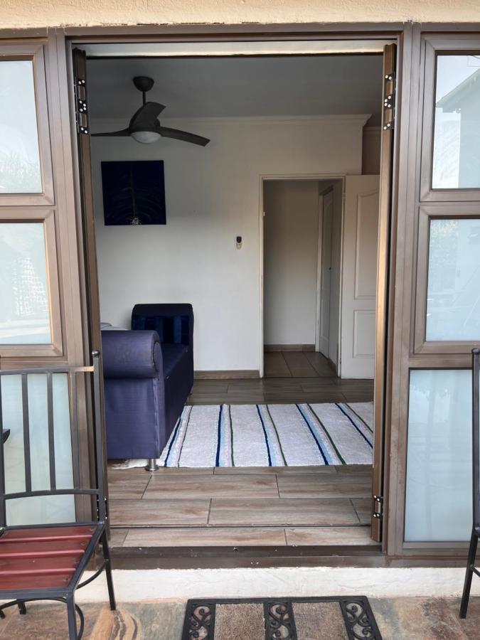 2 Op Terblanche Guesthouse Boksburg Εξωτερικό φωτογραφία