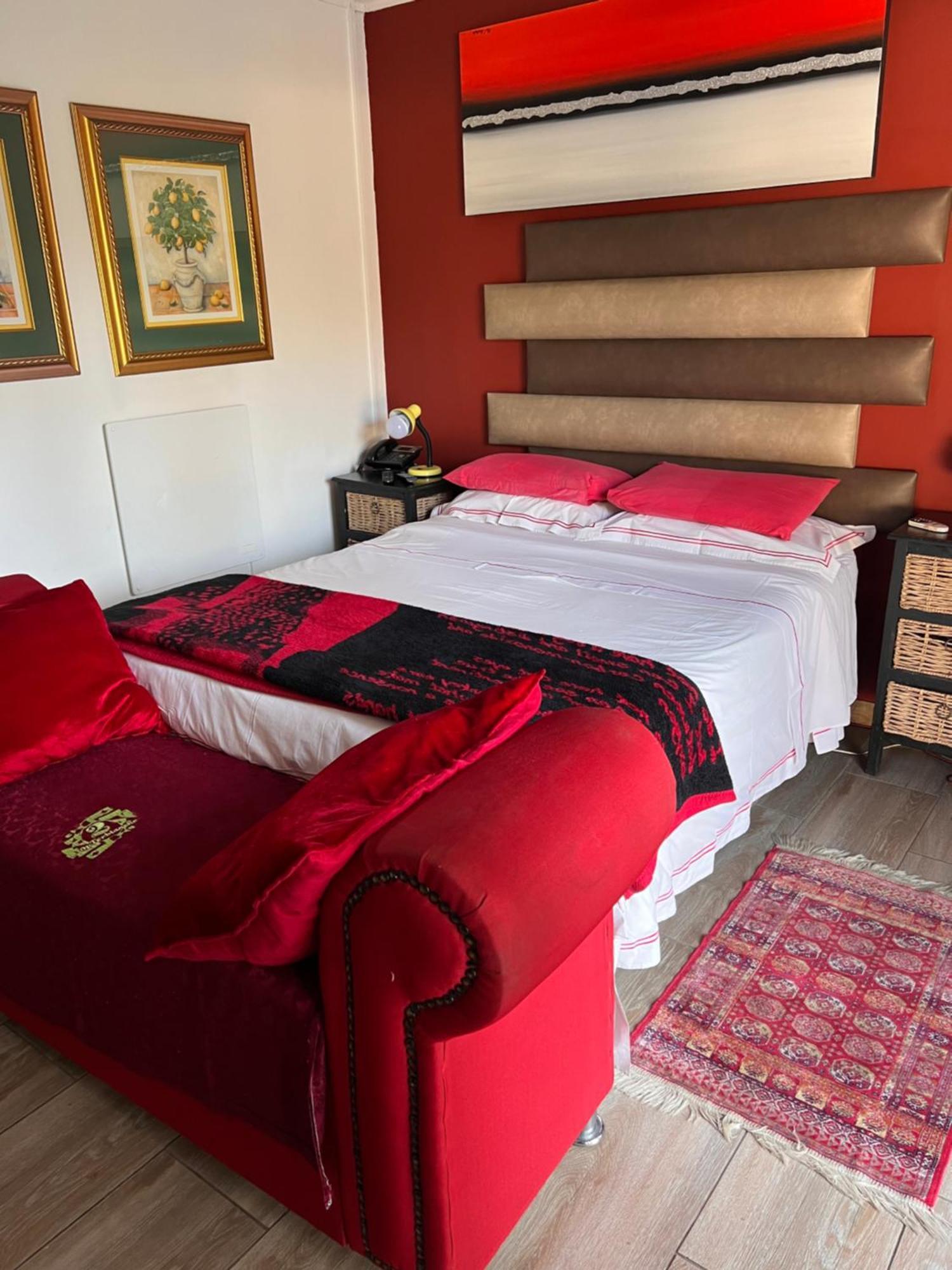2 Op Terblanche Guesthouse Boksburg Εξωτερικό φωτογραφία